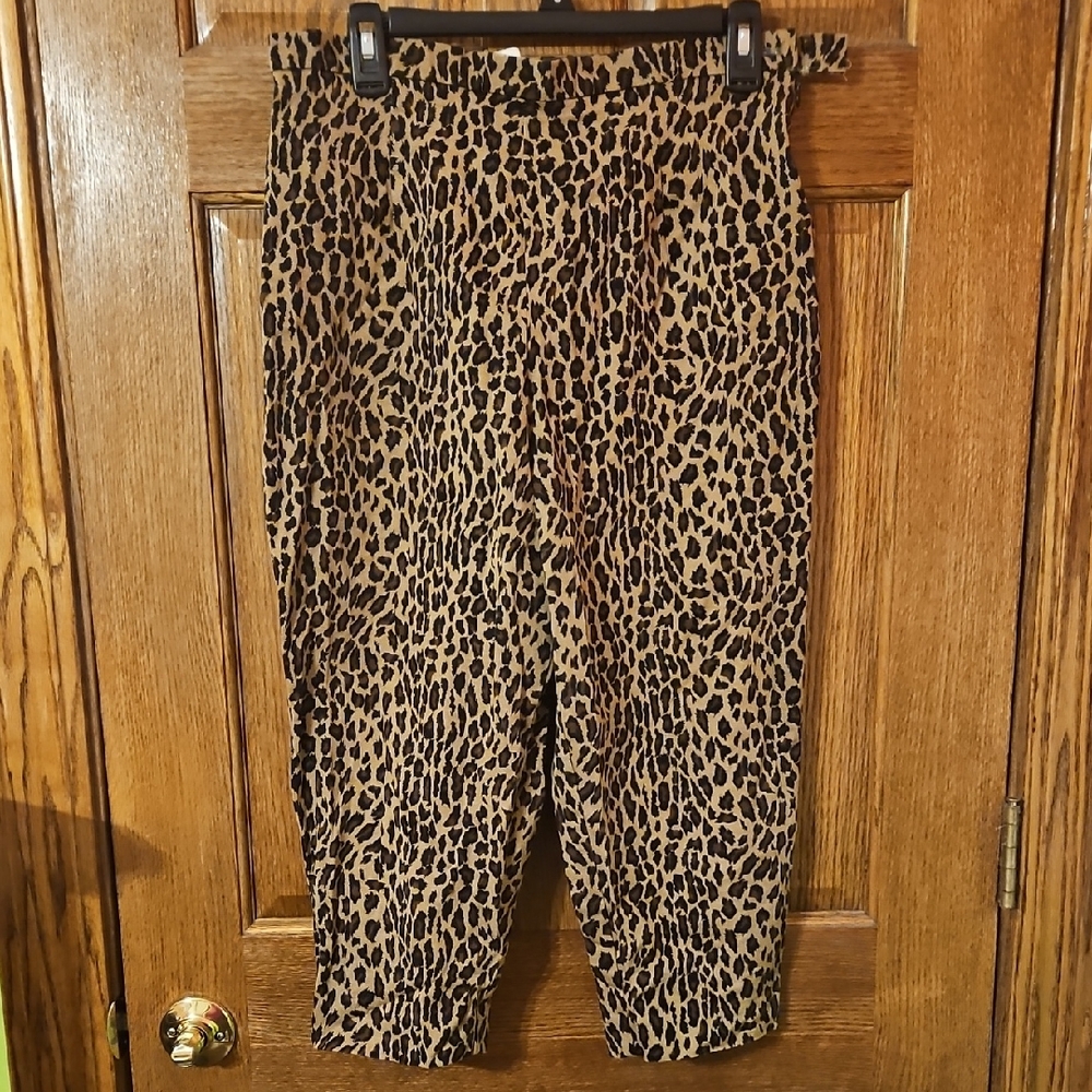 Briggs Capris